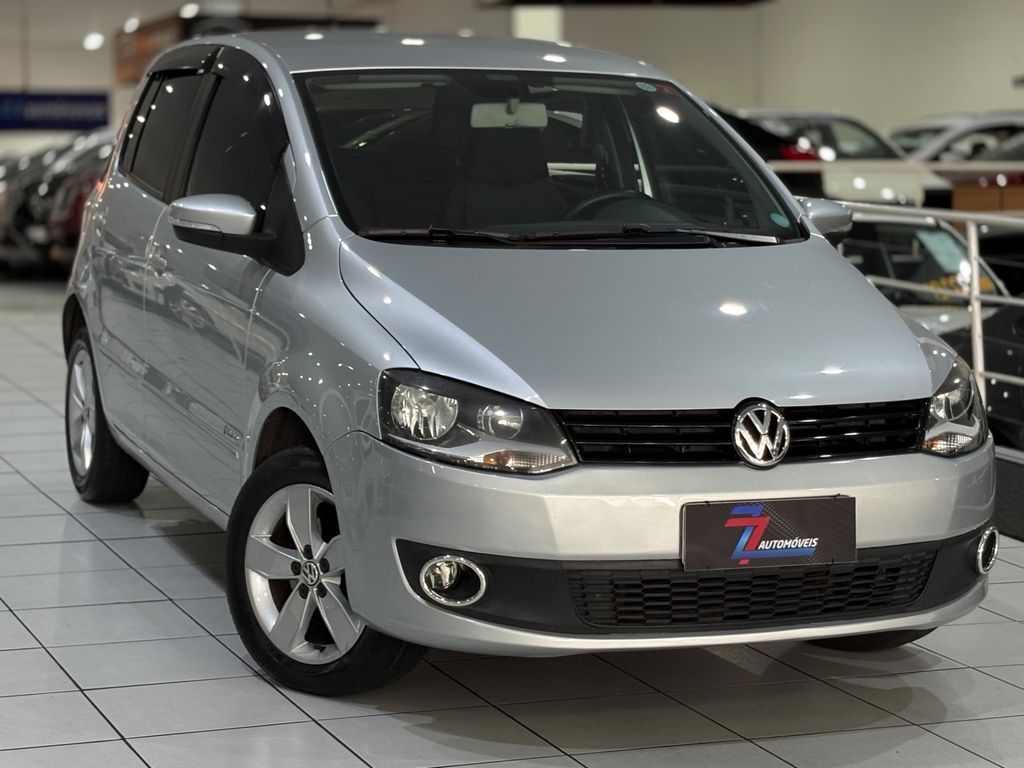 VolksWagen Fox 1.6 Mi Total Flex 8V 5p