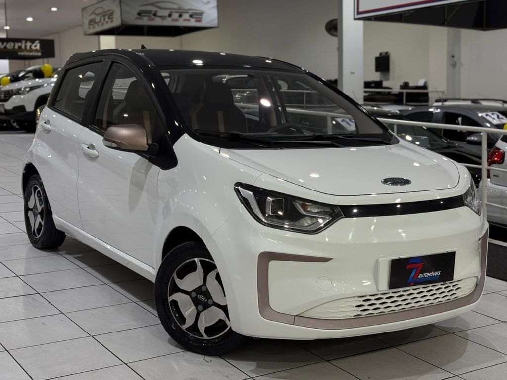 JAC e-JS1 62cv 5p Aut. (Elétrico) - Branco - 2024