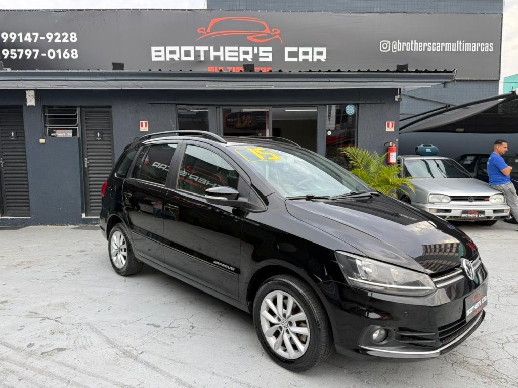 VW Spacefox 1.6 MSI Comfortline 2015 com Bancos de Couro