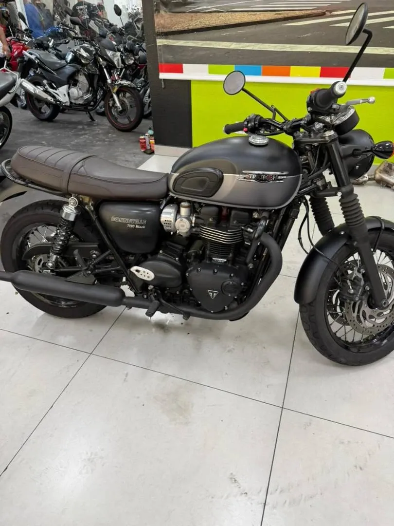 TRIUMPH BONNEVILLE T120 BLACK 1200 2021/2022