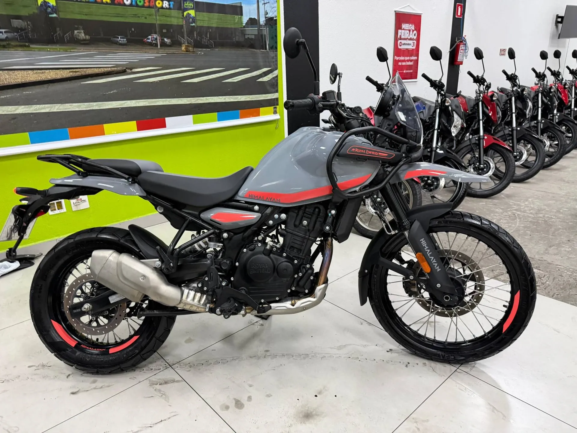 ROYAL ENFIELD HIMALAYAN 411 2025/2026