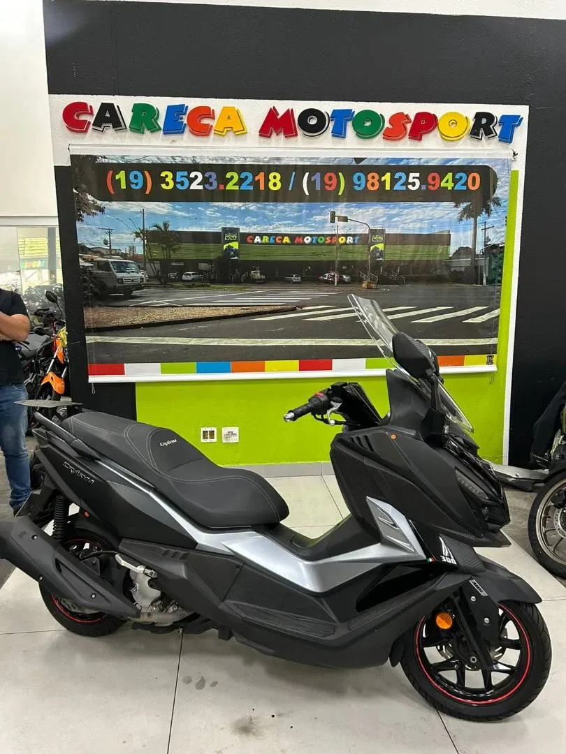 DAFRA CRUISYM 300 2023/2023