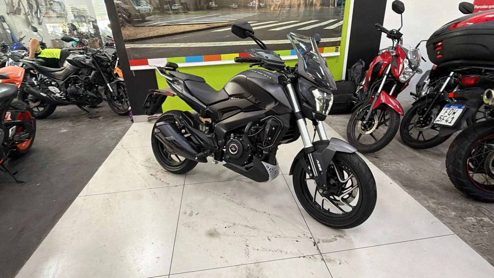 BAJAJ DOMINAR 400 2024/2024