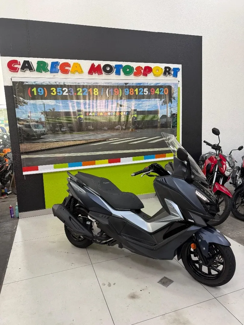 DAFRA CRUISYM 300 2025/2025
