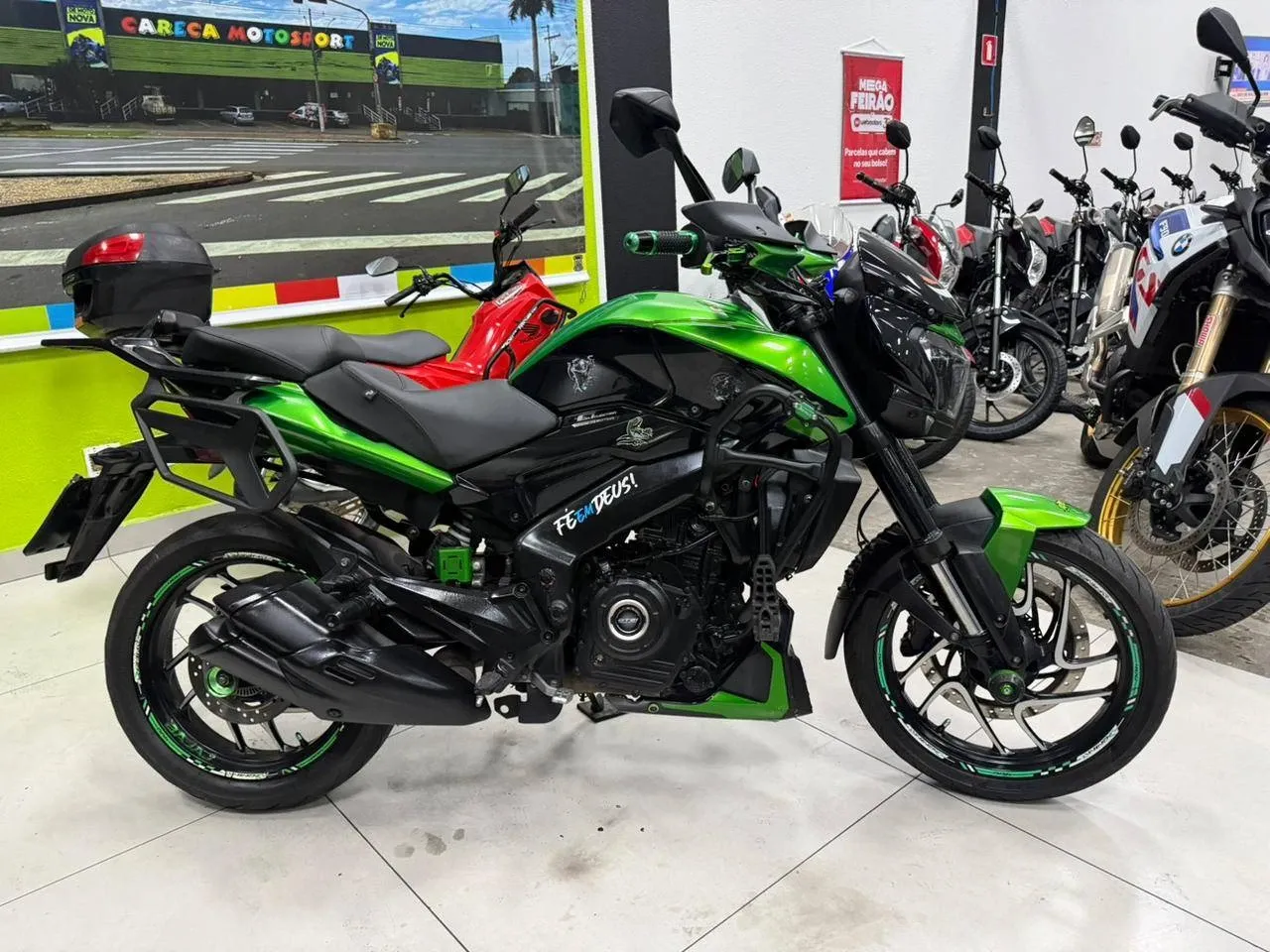 BAJAJ DOMINAR 400 2023/2023