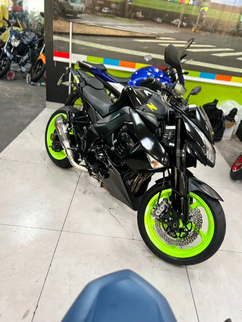 KAWASAKI Z1000 2010/2011