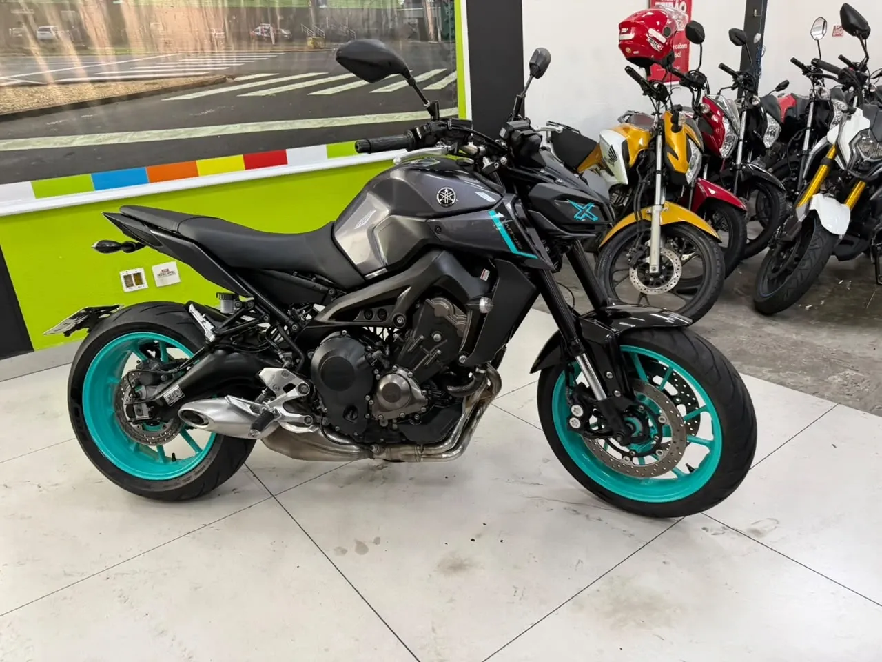 YAMAHA MT-09 2025/2025