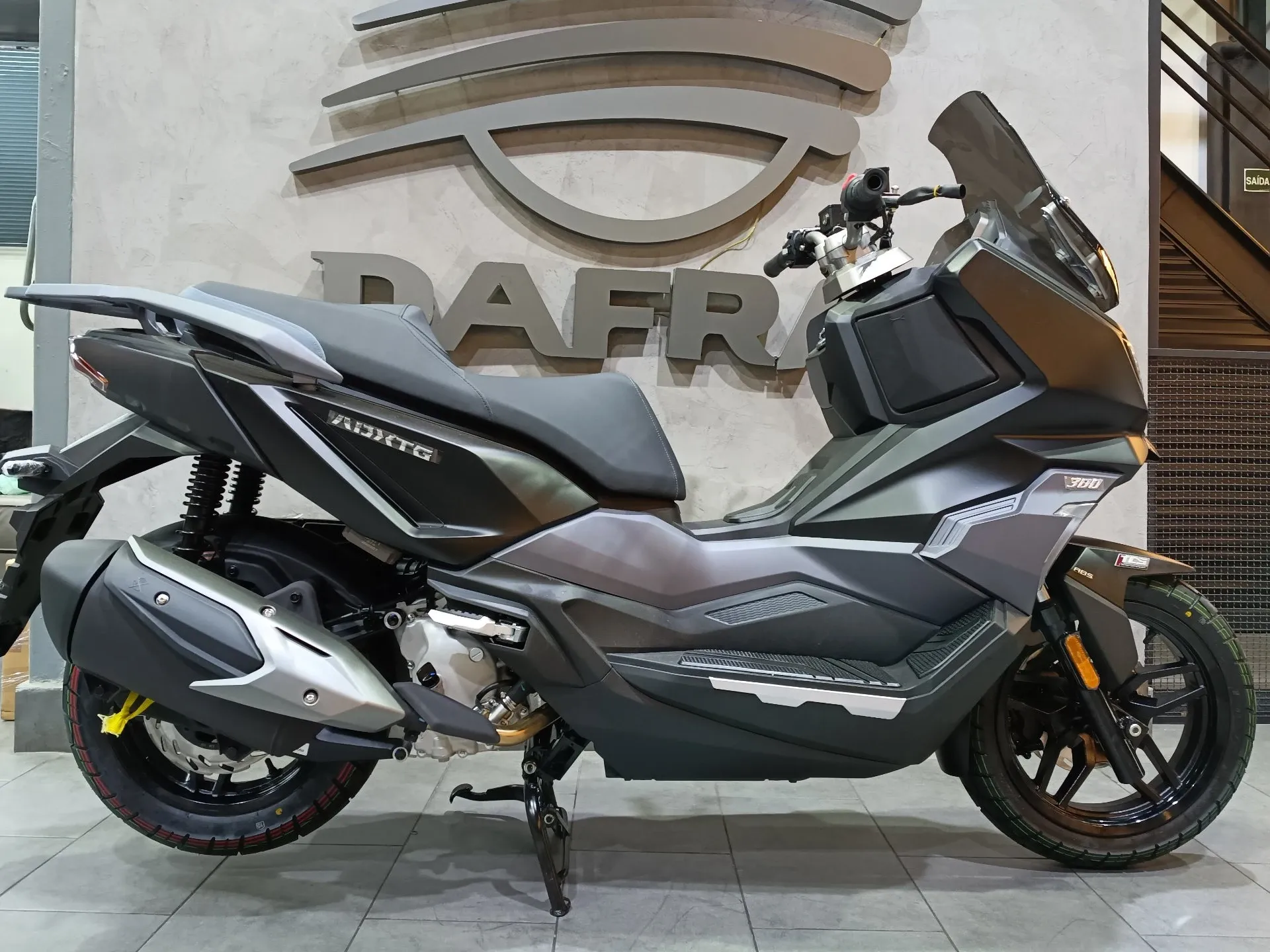 DAFRA ADXTG 300 2026/2027