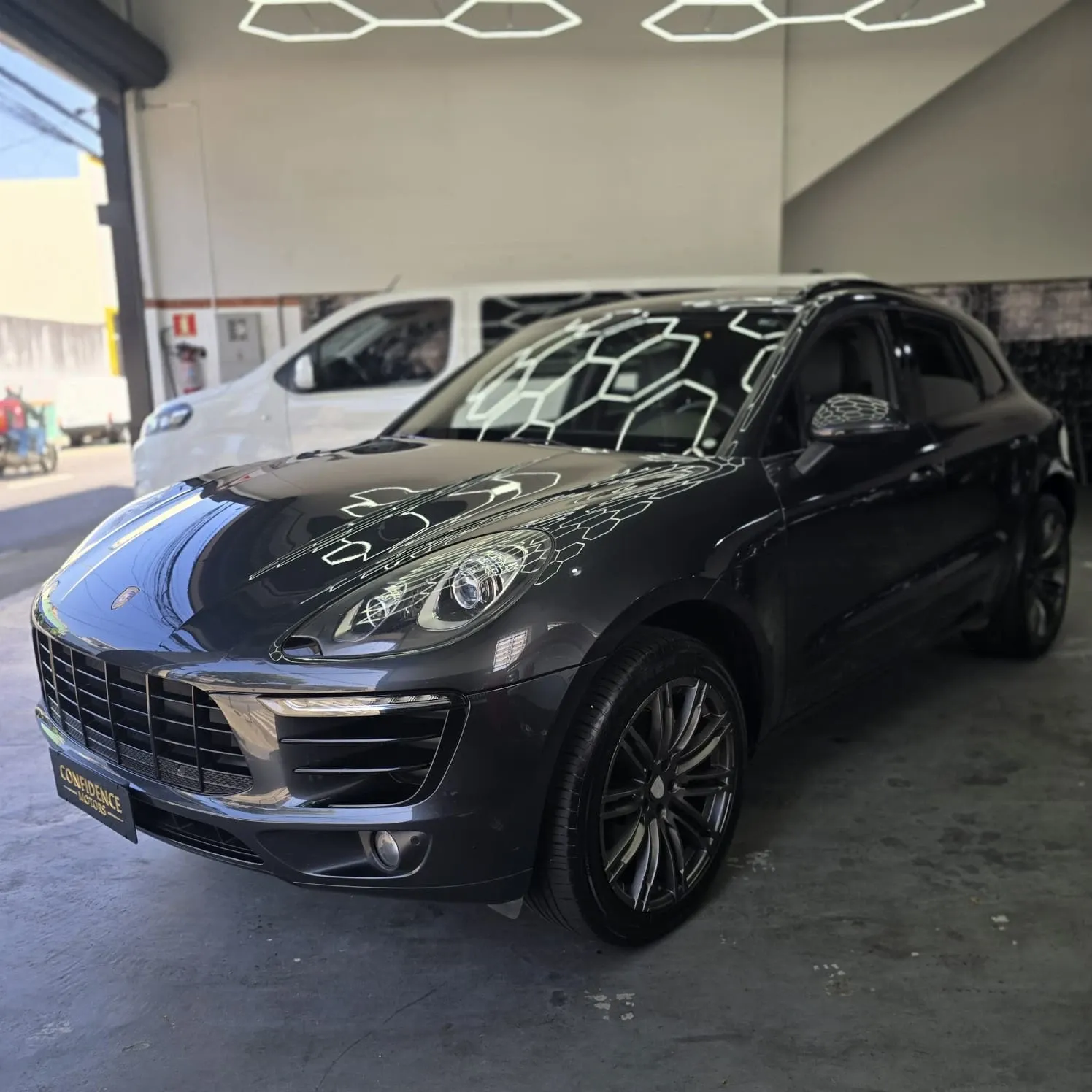 PORSCHE MACAN 2016/2017